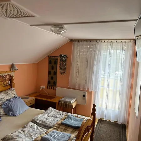 Szabo Apartmanhaz * Залакарош