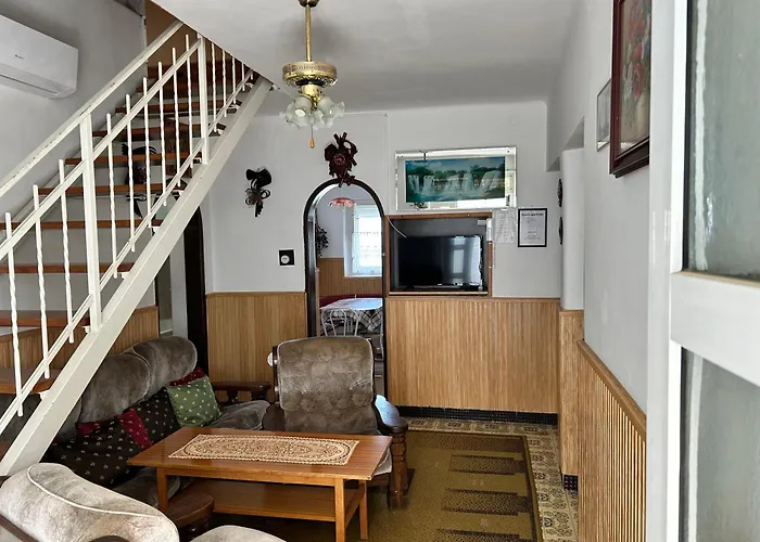 Szabo Apartmanhaz * Залакарош